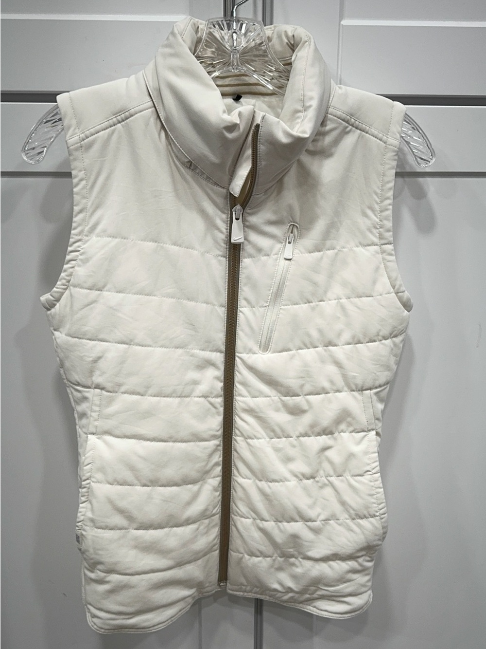 Women's NIKE White Quilted Puffer Vest